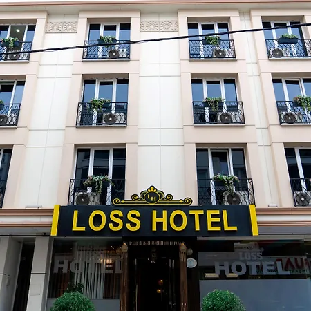 Loss Hotel-3